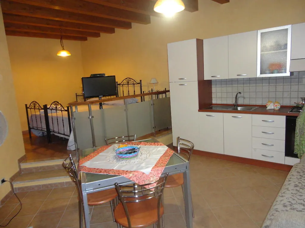Casa Vacanze Caccamo Santa Lucia 0*,  Italië